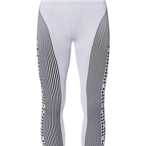 Fabletics NWT High-Waisted Star Capri Leggings